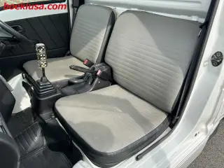 1996 Suzuki Carry Truck — White 4WD Kei Trucks, photo 10 of 11