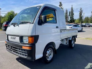 1997 Daihatsu Hi-Jet Super Jumbo 4WD, 2Hi-4Hi-4Lo, AC, 5MT, Rare — White Kei Trucks, photo 2 of 9