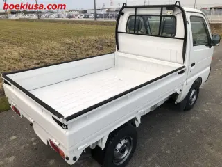 1997 Suzuki Carry Truck — White 4WD Kei Trucks, photo 4 of 11