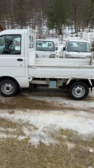 1998 Daihatsu HiJet 4WD, Kei Truck / Mini Truck, right-hand drive Japanese import, stock KTD-0294 (photo 11)