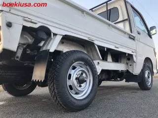 1998 Daihatsu Hijet Truck — White 4WD Kei Trucks, photo 6 of 11