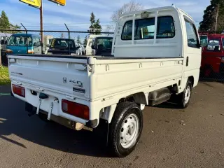 1998 Honda Acty Super Delux 4WD Mid-Engine, AC, 5MT, Like New! — Taffeta White Kei Trucks, photo 7 of 9