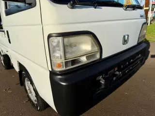 1998 Honda Acty Super Delux 4WD Mid-Engine, AC, 5MT, Like New! — Taffeta White Kei Trucks, photo 9 of 9