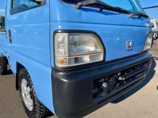1998 Honda Acty Super Delux RealTime 4WD, Mid-Engine, 5MT — Blue Kei Trucks, photo 8 of 9