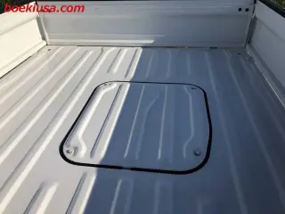 1998 Honda Acty Truck — White 4WD Kei Trucks, photo 7 of 11