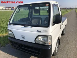 1998 Honda Acty Truck — White 4WD Kei Trucks, photo 2 of 11