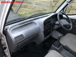 1998 Suzuki Carry Truck — White 4WD Kei Trucks, photo 9 of 11