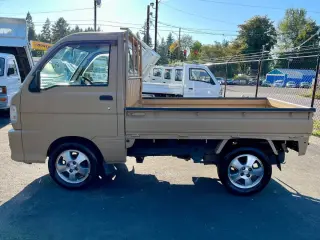 1999 Daihatsu Hi-Jet EFI DLI 4WD, 2Hi-4Hi, 5MT, Custom Paint, 14” Alloys — Tan Kei Trucks, photo 3 of 9
