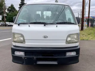 White 1999 Daihatsu Hi-Jet EFI DLI 4WD, 2Hi-4Hi, 5MT, Left Hand Drive, 31,308 miles, stock KTD-0317 (photo 2)