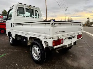 Taffeta White 1999 Honda Acty Super Delux RealTime 4WD Mid-Engine, 5MT kei truck for sale, stock KTD-0333 (photo 5)
