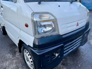 1999 Mitsubishi Minicab EFI 4WD, 2Hi-4Hi-4Lo, PS, 5MT, Next Gen — Calgary White Kei Trucks, photo 8 of 9