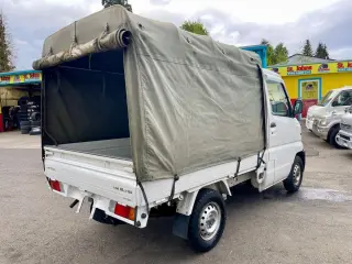 1999 Mitsubishi Minicab EFI Canopy 4WD, 2Hi-4Hi-4Lo, PS, AC, 5MT — White Diamond Metallic Kei Trucks, photo 6 of 9