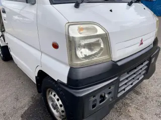 1999 Mitsubishi Minicab EFI Canopy 4WD, 2Hi-4Hi-4Lo, PS, AC, 5MT — White Diamond Metallic Kei Trucks, photo 8 of 9