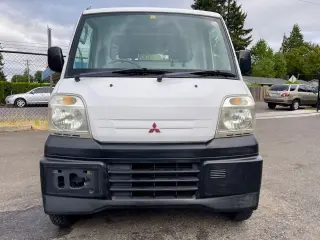 1999 Mitsubishi Minicab EFI Canopy 4WD, 2Hi-4Hi-4Lo, PS, AC, 5MT — White Diamond Metallic Kei Trucks, photo 1 of 9