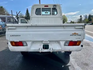 1999 Mitsubishi Minicab Special Edition 4WD, 2Hi-4Hi-4Lo, AC, PS, 5MT — Calgary White Kei Trucks, photo 5 of 9