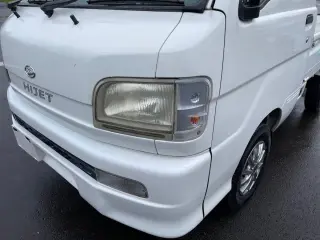 2000 Daihatsu Hi-Jet EFI DLI Twincam 12V 4WD, 2Hi-4Hi, AC, 5MT — Passo White Kei Trucks, photo 9 of 9
