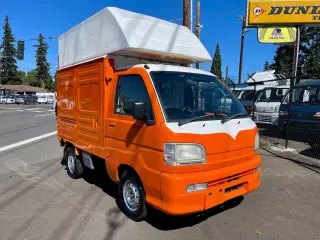 Orange 2000 Daihatsu Hi-Jet Hi-Roof Mobile Kitchen 2WD, AC, PS, Automatic kei truck for sale, stock KTD-0369 (photo 1)