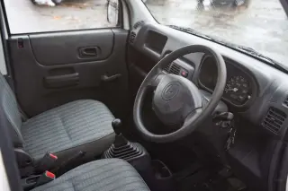2000 Honda Acty EFI Fulltime 4WD, Mid-Engine, PS, Airbag, 5MT — Taffeta White Kei Trucks, photo 9 of 9