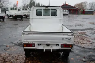 2000 Honda Acty EFI Fulltime 4WD, Mid-Engine, PS, Airbag, 5MT — Taffeta White Kei Trucks, photo 5 of 9