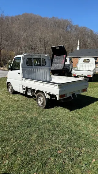 2000 Mitsubishi Minicab 4WD — 40th Anniversary — Cold A/C — 4WD Kei Trucks, photo 4 of 11