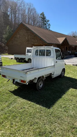 2000 Mitsubishi Minicab 4WD — 40th Anniversary — Cold A/C — 4WD Kei Trucks, photo 5 of 11