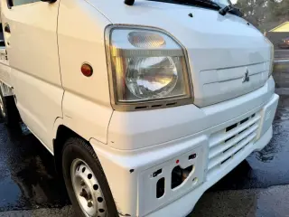 2000 Mitsubishi Minicab EFI 4WD, 2Hi-4Hi, PS, AC, Automatic — Carbon Blue Mica Kei Trucks, photo 9 of 9