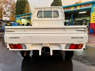 2000 Mitsubishi Minicab EFI 4WD, 2Hi-4Hi, PS, AC, Automatic — Carbon Blue Mica Kei Trucks, photo 6 of 9