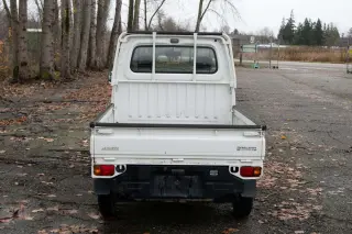 2000 Subaru Sambar EFI 4WD, 2Hi-4Hi, EL Gear, PS, AC, Airbag, 5MT — Polar White Kei Trucks, photo 4 of 9
