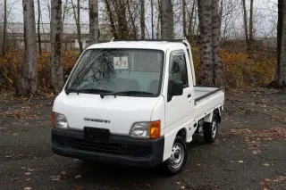 2000 Subaru Sambar EFI 4WD, 2Hi-4Hi, EL Gear, PS, AC, Airbag, 5MT — Polar White Kei Trucks, photo 2 of 9