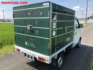 2000 Suzuki Carry Truck — White II 4WD Kei Trucks, photo 4 of 11