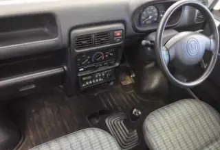 2001 Honda Acty EFI Next Gen 4WD, Mid-Engine, PS, AC, 5MT — Taffeta White Kei Trucks, photo 4 of 9
