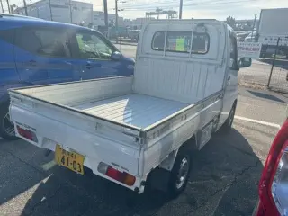 2004 Nissan Clipper Japanese Kei Truck (ac, ps) | — White 4WD Kei Trucks, photo 5 of 6