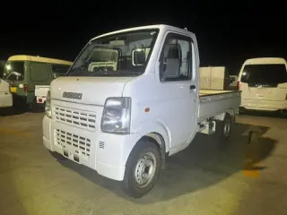 2006 Suzuki Japanese Kei Truck (ac, ps) | — White 4WD Kei Trucks, photo 1 of 6