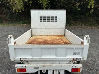 2015 Suzuki Carry Japanese Mini Truck (ac, ps) — White 4WD Kei Trucks, photo 4 of 6