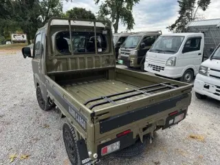 Khaki 2022 Daihatsu HiJet Japanese Minitruck (ac, ps, Hard cargo), Manual, imported kei truck, stock KTD-0418 (photo 4)