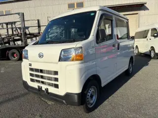 2022 Daihatsu Hijet Japanese Minitruck (ac, ps) — White 4WD Kei Trucks, photo 2 of 7