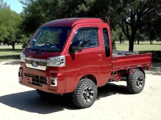 Red 2025 Daihatsu Hijet Jumbo Auto (Red), KF 660cc 12-valve EFI 3-cylinder, stock KTD-0432 (photo 2)