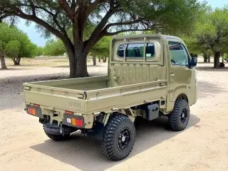 2025 Daihatsu Hijet Regular Cab Manual (Green), Kei Truck / Mini Truck, stock KTD-0439 (photo 3)