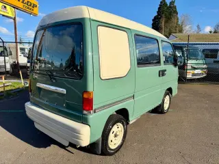 1993 Subaru Sambar Dias Classic 4WD, 2Hi-4Hi, 5MT — Green/Ivory Kei Vans, photo 7 of 9