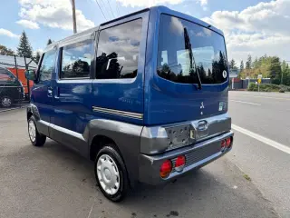1999 Mitsubishi Town Box Wide EFI, 1100cc, 2WD, PS, PW, PL, Auto — Blue / Grey Kei Vans, photo 5 of 9