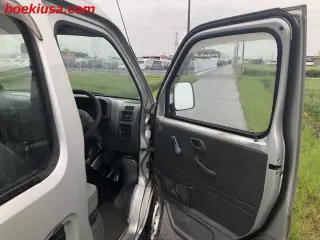 1999 Suzuki Every Van — Silver 4WD Kei Vans, photo 9 of 11