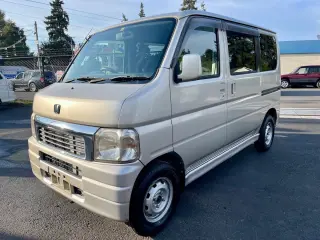 2000 Honda Vamos AWD, PS,PW,PL,AC, Airbags, Automatic — Tan Kei Vans, photo 3 of 9