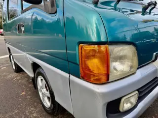 2000 Subaru Sambar EFI Dias Supercharged 4WD, PS, PW, PL, ABS, Auto — Lapis Pearl (Teal Color) Kei Vans, photo 9 of 9