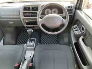 2001 Suzuki Every Joypop Aero Turbo 4WD, PS, PL, PW, AC, Auto — Pearl White Kei Vans, photo 4 of 8