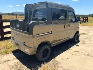 2025 Daihatsu Hijet Deckvan Auto (Khaki Green), Kei Van, right-hand drive Japanese import, stock KTD-0488 (photo 7)