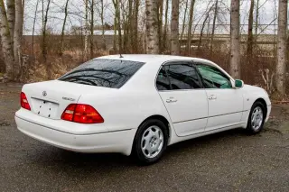 2001 Toyota Celsior Type C RWD, Leather, PS, PW, AC, Automatic — Crystal White Pearl JDM Sedans & Sports, photo 6 of 9