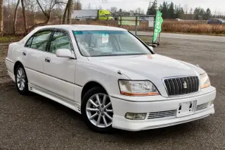 2001 Toyota Crown Majesta V8 RWD, PS, PW, AC, Aero Kit, Automatic — Crystal White Pearl JDM Sedans & Sports, photo 8 of 9