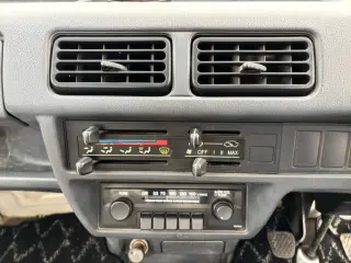 1990 Honda Acty Truck — White 4WD Kei Trucks, photo 10 of 23