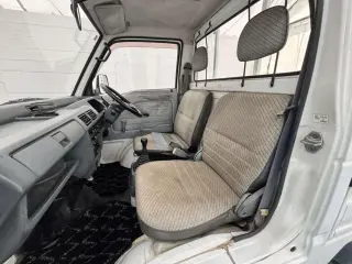 1990 Honda Acty Truck — White 4WD Kei Trucks, photo 9 of 23