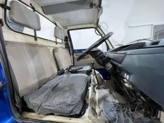 1990 Mitsubishi Minicab Dump — Blue 4WD Kei Trucks, photo 12 of 29